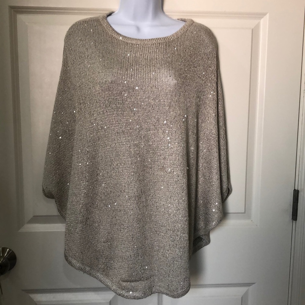 Gianni Bini (poncho shirt)
